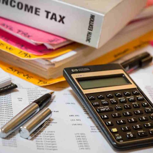 income-tax-4097292_1280_Easy-Resize.com